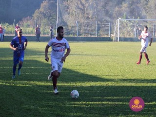 
<a style='margin-left: 5px;' class='btn btn-xs btn-social btn-facebook' href='https://www.facebook.com/sharer/sharer.php?u=https://www.boladovale.com.br/imgs/800-800-90/conteudo/fotos/1639/img7629.jpg' rel='popup' data-width='500' data-height='400'><i class='fa fa-facebook'></i>Compartilhar <span class='hidden-xs'>no Facebook</span>
</a> 
<a class='btn btn-default btn-xs' target='_blank' href='imgs/800-800-90/conteudo/fotos/1639/img7629.jpg'>
<span class='glyphicon glyphicon-cloud-download'></span> Salvar
</a> 
<span></span>