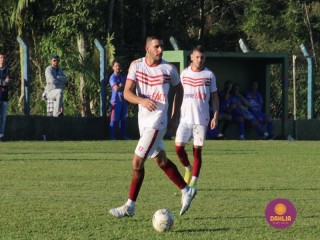 
<a style='margin-left: 5px;' class='btn btn-xs btn-social btn-facebook' href='https://www.facebook.com/sharer/sharer.php?u=https://www.boladovale.com.br/imgs/800-800-90/conteudo/fotos/1639/img7635.jpg' rel='popup' data-width='500' data-height='400'><i class='fa fa-facebook'></i>Compartilhar <span class='hidden-xs'>no Facebook</span>
</a> 
<a class='btn btn-default btn-xs' target='_blank' href='imgs/800-800-90/conteudo/fotos/1639/img7635.jpg'>
<span class='glyphicon glyphicon-cloud-download'></span> Salvar
</a> 
<span></span>