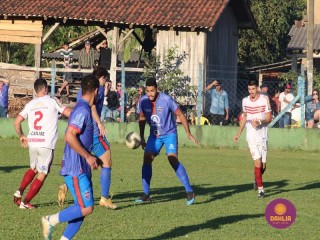 
<a style='margin-left: 5px;' class='btn btn-xs btn-social btn-facebook' href='https://www.facebook.com/sharer/sharer.php?u=https://www.boladovale.com.br/imgs/800-800-90/conteudo/fotos/1639/img7650.jpg' rel='popup' data-width='500' data-height='400'><i class='fa fa-facebook'></i>Compartilhar <span class='hidden-xs'>no Facebook</span>
</a> 
<a class='btn btn-default btn-xs' target='_blank' href='imgs/800-800-90/conteudo/fotos/1639/img7650.jpg'>
<span class='glyphicon glyphicon-cloud-download'></span> Salvar
</a> 
<span></span>