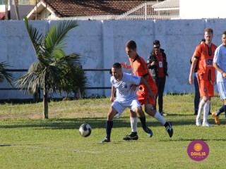 
<a style='margin-left: 5px;' class='btn btn-xs btn-social btn-facebook' href='https://www.facebook.com/sharer/sharer.php?u=https://www.boladovale.com.br/imgs/800-800-90/conteudo/fotos/1640/img7778.jpg' rel='popup' data-width='500' data-height='400'><i class='fa fa-facebook'></i>Compartilhar <span class='hidden-xs'>no Facebook</span>
</a> 
<a class='btn btn-default btn-xs' target='_blank' href='imgs/800-800-90/conteudo/fotos/1640/img7778.jpg'>
<span class='glyphicon glyphicon-cloud-download'></span> Salvar
</a> 
<span></span>