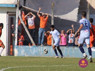 
<a style='margin-left: 5px;' class='btn btn-xs btn-social btn-facebook' href='https://www.facebook.com/sharer/sharer.php?u=https://www.boladovale.com.br/imgs/800-800-90/conteudo/fotos/1640/img7780.jpg' rel='popup' data-width='500' data-height='400'><i class='fa fa-facebook'></i>Compartilhar <span class='hidden-xs'>no Facebook</span>
</a> 
<a class='btn btn-default btn-xs' target='_blank' href='imgs/800-800-90/conteudo/fotos/1640/img7780.jpg'>
<span class='glyphicon glyphicon-cloud-download'></span> Salvar
</a> 
<span></span>