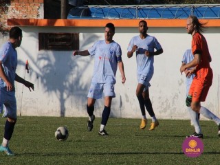 
<a style='margin-left: 5px;' class='btn btn-xs btn-social btn-facebook' href='https://www.facebook.com/sharer/sharer.php?u=https://www.boladovale.com.br/imgs/800-800-90/conteudo/fotos/1640/img7876.jpg' rel='popup' data-width='500' data-height='400'><i class='fa fa-facebook'></i>Compartilhar <span class='hidden-xs'>no Facebook</span>
</a> 
<a class='btn btn-default btn-xs' target='_blank' href='imgs/800-800-90/conteudo/fotos/1640/img7876.jpg'>
<span class='glyphicon glyphicon-cloud-download'></span> Salvar
</a> 
<span></span>