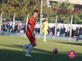 
<a style='margin-left: 5px;' class='btn btn-xs btn-social btn-facebook' href='https://www.facebook.com/sharer/sharer.php?u=https://www.boladovale.com.br/imgs/800-800-90/conteudo/fotos/1640/img7892.jpg' rel='popup' data-width='500' data-height='400'><i class='fa fa-facebook'></i>Compartilhar <span class='hidden-xs'>no Facebook</span>
</a> 
<a class='btn btn-default btn-xs' target='_blank' href='imgs/800-800-90/conteudo/fotos/1640/img7892.jpg'>
<span class='glyphicon glyphicon-cloud-download'></span> Salvar
</a> 
<span></span>