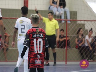
<a style='margin-left: 5px;' class='btn btn-xs btn-social btn-facebook' href='https://www.facebook.com/sharer/sharer.php?u=https://www.boladovale.com.br/imgs/800-800-90/conteudo/fotos/1641/img8038.jpg' rel='popup' data-width='500' data-height='400'><i class='fa fa-facebook'></i>Compartilhar <span class='hidden-xs'>no Facebook</span>
</a> 
<a class='btn btn-default btn-xs' target='_blank' href='imgs/800-800-90/conteudo/fotos/1641/img8038.jpg'>
<span class='glyphicon glyphicon-cloud-download'></span> Salvar
</a> 
<span></span>