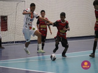 
<a style='margin-left: 5px;' class='btn btn-xs btn-social btn-facebook' href='https://www.facebook.com/sharer/sharer.php?u=https://www.boladovale.com.br/imgs/800-800-90/conteudo/fotos/1641/img8061.jpg' rel='popup' data-width='500' data-height='400'><i class='fa fa-facebook'></i>Compartilhar <span class='hidden-xs'>no Facebook</span>
</a> 
<a class='btn btn-default btn-xs' target='_blank' href='imgs/800-800-90/conteudo/fotos/1641/img8061.jpg'>
<span class='glyphicon glyphicon-cloud-download'></span> Salvar
</a> 
<span></span>