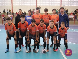 
<a style='margin-left: 5px;' class='btn btn-xs btn-social btn-facebook' href='https://www.facebook.com/sharer/sharer.php?u=https://www.boladovale.com.br/imgs/800-800-90/conteudo/fotos/1641/img8069.jpg' rel='popup' data-width='500' data-height='400'><i class='fa fa-facebook'></i>Compartilhar <span class='hidden-xs'>no Facebook</span>
</a> 
<a class='btn btn-default btn-xs' target='_blank' href='imgs/800-800-90/conteudo/fotos/1641/img8069.jpg'>
<span class='glyphicon glyphicon-cloud-download'></span> Salvar
</a> 
<span></span>