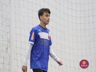 
<a style='margin-left: 5px;' class='btn btn-xs btn-social btn-facebook' href='https://www.facebook.com/sharer/sharer.php?u=https://www.boladovale.com.br/imgs/800-800-90/conteudo/fotos/1641/img8097.jpg' rel='popup' data-width='500' data-height='400'><i class='fa fa-facebook'></i>Compartilhar <span class='hidden-xs'>no Facebook</span>
</a> 
<a class='btn btn-default btn-xs' target='_blank' href='imgs/800-800-90/conteudo/fotos/1641/img8097.jpg'>
<span class='glyphicon glyphicon-cloud-download'></span> Salvar
</a> 
<span></span>