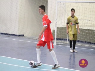 
<a style='margin-left: 5px;' class='btn btn-xs btn-social btn-facebook' href='https://www.facebook.com/sharer/sharer.php?u=https://www.boladovale.com.br/imgs/800-800-90/conteudo/fotos/1641/img8101.jpg' rel='popup' data-width='500' data-height='400'><i class='fa fa-facebook'></i>Compartilhar <span class='hidden-xs'>no Facebook</span>
</a> 
<a class='btn btn-default btn-xs' target='_blank' href='imgs/800-800-90/conteudo/fotos/1641/img8101.jpg'>
<span class='glyphicon glyphicon-cloud-download'></span> Salvar
</a> 
<span></span>