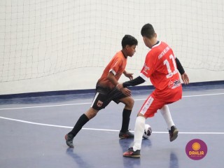 
<a style='margin-left: 5px;' class='btn btn-xs btn-social btn-facebook' href='https://www.facebook.com/sharer/sharer.php?u=https://www.boladovale.com.br/imgs/800-800-90/conteudo/fotos/1641/img8110.jpg' rel='popup' data-width='500' data-height='400'><i class='fa fa-facebook'></i>Compartilhar <span class='hidden-xs'>no Facebook</span>
</a> 
<a class='btn btn-default btn-xs' target='_blank' href='imgs/800-800-90/conteudo/fotos/1641/img8110.jpg'>
<span class='glyphicon glyphicon-cloud-download'></span> Salvar
</a> 
<span></span>