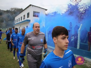 
<a style='margin-left: 5px;' class='btn btn-xs btn-social btn-facebook' href='https://www.facebook.com/sharer/sharer.php?u=https://www.boladovale.com.br/imgs/800-800-90/conteudo/fotos/1642/img8203.jpg' rel='popup' data-width='500' data-height='400'><i class='fa fa-facebook'></i>Compartilhar <span class='hidden-xs'>no Facebook</span>
</a> 
<a class='btn btn-default btn-xs' target='_blank' href='imgs/800-800-90/conteudo/fotos/1642/img8203.jpg'>
<span class='glyphicon glyphicon-cloud-download'></span> Salvar
</a> 
<span></span>