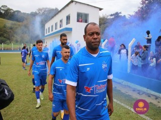 
<a style='margin-left: 5px;' class='btn btn-xs btn-social btn-facebook' href='https://www.facebook.com/sharer/sharer.php?u=https://www.boladovale.com.br/imgs/800-800-90/conteudo/fotos/1642/img8214.jpg' rel='popup' data-width='500' data-height='400'><i class='fa fa-facebook'></i>Compartilhar <span class='hidden-xs'>no Facebook</span>
</a> 
<a class='btn btn-default btn-xs' target='_blank' href='imgs/800-800-90/conteudo/fotos/1642/img8214.jpg'>
<span class='glyphicon glyphicon-cloud-download'></span> Salvar
</a> 
<span></span>