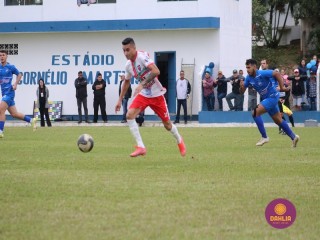 
<a style='margin-left: 5px;' class='btn btn-xs btn-social btn-facebook' href='https://www.facebook.com/sharer/sharer.php?u=https://www.boladovale.com.br/imgs/800-800-90/conteudo/fotos/1642/img8320.jpg' rel='popup' data-width='500' data-height='400'><i class='fa fa-facebook'></i>Compartilhar <span class='hidden-xs'>no Facebook</span>
</a> 
<a class='btn btn-default btn-xs' target='_blank' href='imgs/800-800-90/conteudo/fotos/1642/img8320.jpg'>
<span class='glyphicon glyphicon-cloud-download'></span> Salvar
</a> 
<span></span>