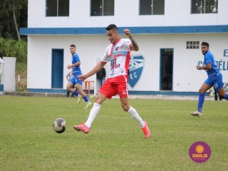 
<a style='margin-left: 5px;' class='btn btn-xs btn-social btn-facebook' href='https://www.facebook.com/sharer/sharer.php?u=https://www.boladovale.com.br/imgs/800-800-90/conteudo/fotos/1642/img8321.jpg' rel='popup' data-width='500' data-height='400'><i class='fa fa-facebook'></i>Compartilhar <span class='hidden-xs'>no Facebook</span>
</a> 
<a class='btn btn-default btn-xs' target='_blank' href='imgs/800-800-90/conteudo/fotos/1642/img8321.jpg'>
<span class='glyphicon glyphicon-cloud-download'></span> Salvar
</a> 
<span></span>