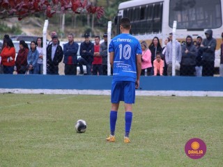 
<a style='margin-left: 5px;' class='btn btn-xs btn-social btn-facebook' href='https://www.facebook.com/sharer/sharer.php?u=https://www.boladovale.com.br/imgs/800-800-90/conteudo/fotos/1642/img8338.jpg' rel='popup' data-width='500' data-height='400'><i class='fa fa-facebook'></i>Compartilhar <span class='hidden-xs'>no Facebook</span>
</a> 
<a class='btn btn-default btn-xs' target='_blank' href='imgs/800-800-90/conteudo/fotos/1642/img8338.jpg'>
<span class='glyphicon glyphicon-cloud-download'></span> Salvar
</a> 
<span></span>
