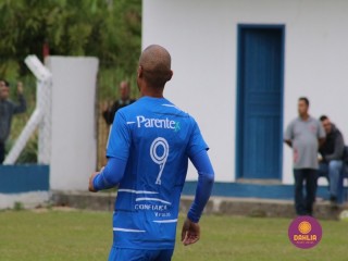 
<a style='margin-left: 5px;' class='btn btn-xs btn-social btn-facebook' href='https://www.facebook.com/sharer/sharer.php?u=https://www.boladovale.com.br/imgs/800-800-90/conteudo/fotos/1642/img8416.jpg' rel='popup' data-width='500' data-height='400'><i class='fa fa-facebook'></i>Compartilhar <span class='hidden-xs'>no Facebook</span>
</a> 
<a class='btn btn-default btn-xs' target='_blank' href='imgs/800-800-90/conteudo/fotos/1642/img8416.jpg'>
<span class='glyphicon glyphicon-cloud-download'></span> Salvar
</a> 
<span></span>