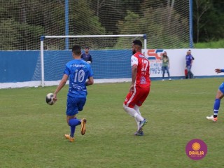 
<a style='margin-left: 5px;' class='btn btn-xs btn-social btn-facebook' href='https://www.facebook.com/sharer/sharer.php?u=https://www.boladovale.com.br/imgs/800-800-90/conteudo/fotos/1642/img8420.jpg' rel='popup' data-width='500' data-height='400'><i class='fa fa-facebook'></i>Compartilhar <span class='hidden-xs'>no Facebook</span>
</a> 
<a class='btn btn-default btn-xs' target='_blank' href='imgs/800-800-90/conteudo/fotos/1642/img8420.jpg'>
<span class='glyphicon glyphicon-cloud-download'></span> Salvar
</a> 
<span></span>