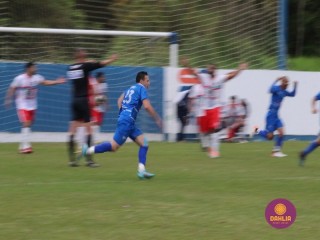 
<a style='margin-left: 5px;' class='btn btn-xs btn-social btn-facebook' href='https://www.facebook.com/sharer/sharer.php?u=https://www.boladovale.com.br/imgs/800-800-90/conteudo/fotos/1642/img8459.jpg' rel='popup' data-width='500' data-height='400'><i class='fa fa-facebook'></i>Compartilhar <span class='hidden-xs'>no Facebook</span>
</a> 
<a class='btn btn-default btn-xs' target='_blank' href='imgs/800-800-90/conteudo/fotos/1642/img8459.jpg'>
<span class='glyphicon glyphicon-cloud-download'></span> Salvar
</a> 
<span></span>