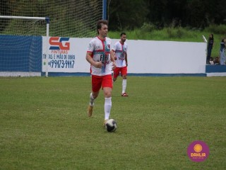 
<a style='margin-left: 5px;' class='btn btn-xs btn-social btn-facebook' href='https://www.facebook.com/sharer/sharer.php?u=https://www.boladovale.com.br/imgs/800-800-90/conteudo/fotos/1642/img8531.jpg' rel='popup' data-width='500' data-height='400'><i class='fa fa-facebook'></i>Compartilhar <span class='hidden-xs'>no Facebook</span>
</a> 
<a class='btn btn-default btn-xs' target='_blank' href='imgs/800-800-90/conteudo/fotos/1642/img8531.jpg'>
<span class='glyphicon glyphicon-cloud-download'></span> Salvar
</a> 
<span></span>