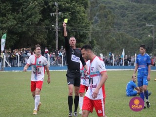 
<a style='margin-left: 5px;' class='btn btn-xs btn-social btn-facebook' href='https://www.facebook.com/sharer/sharer.php?u=https://www.boladovale.com.br/imgs/800-800-90/conteudo/fotos/1642/img8573.jpg' rel='popup' data-width='500' data-height='400'><i class='fa fa-facebook'></i>Compartilhar <span class='hidden-xs'>no Facebook</span>
</a> 
<a class='btn btn-default btn-xs' target='_blank' href='imgs/800-800-90/conteudo/fotos/1642/img8573.jpg'>
<span class='glyphicon glyphicon-cloud-download'></span> Salvar
</a> 
<span></span>