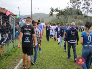 
<a style='margin-left: 5px;' class='btn btn-xs btn-social btn-facebook' href='https://www.facebook.com/sharer/sharer.php?u=https://www.boladovale.com.br/imgs/800-800-90/conteudo/fotos/1645/img9172.jpg' rel='popup' data-width='500' data-height='400'><i class='fa fa-facebook'></i>Compartilhar <span class='hidden-xs'>no Facebook</span>
</a> 
<a class='btn btn-default btn-xs' target='_blank' href='imgs/800-800-90/conteudo/fotos/1645/img9172.jpg'>
<span class='glyphicon glyphicon-cloud-download'></span> Salvar
</a> 
<span></span>