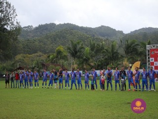 
<a style='margin-left: 5px;' class='btn btn-xs btn-social btn-facebook' href='https://www.facebook.com/sharer/sharer.php?u=https://www.boladovale.com.br/imgs/800-800-90/conteudo/fotos/1645/img9180.jpg' rel='popup' data-width='500' data-height='400'><i class='fa fa-facebook'></i>Compartilhar <span class='hidden-xs'>no Facebook</span>
</a> 
<a class='btn btn-default btn-xs' target='_blank' href='imgs/800-800-90/conteudo/fotos/1645/img9180.jpg'>
<span class='glyphicon glyphicon-cloud-download'></span> Salvar
</a> 
<span></span>