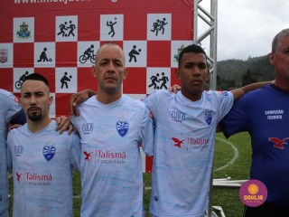 
<a style='margin-left: 5px;' class='btn btn-xs btn-social btn-facebook' href='https://www.facebook.com/sharer/sharer.php?u=https://www.boladovale.com.br/imgs/800-800-90/conteudo/fotos/1645/img9200.jpg' rel='popup' data-width='500' data-height='400'><i class='fa fa-facebook'></i>Compartilhar <span class='hidden-xs'>no Facebook</span>
</a> 
<a class='btn btn-default btn-xs' target='_blank' href='imgs/800-800-90/conteudo/fotos/1645/img9200.jpg'>
<span class='glyphicon glyphicon-cloud-download'></span> Salvar
</a> 
<span></span>