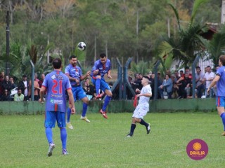 
<a style='margin-left: 5px;' class='btn btn-xs btn-social btn-facebook' href='https://www.facebook.com/sharer/sharer.php?u=https://www.boladovale.com.br/imgs/800-800-90/conteudo/fotos/1645/img9309.jpg' rel='popup' data-width='500' data-height='400'><i class='fa fa-facebook'></i>Compartilhar <span class='hidden-xs'>no Facebook</span>
</a> 
<a class='btn btn-default btn-xs' target='_blank' href='imgs/800-800-90/conteudo/fotos/1645/img9309.jpg'>
<span class='glyphicon glyphicon-cloud-download'></span> Salvar
</a> 
<span></span>