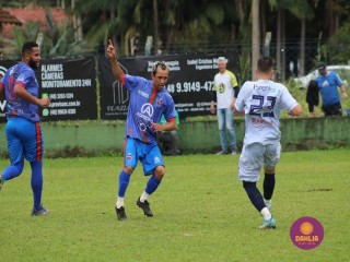 
<a style='margin-left: 5px;' class='btn btn-xs btn-social btn-facebook' href='https://www.facebook.com/sharer/sharer.php?u=https://www.boladovale.com.br/imgs/800-800-90/conteudo/fotos/1645/img9328.jpg' rel='popup' data-width='500' data-height='400'><i class='fa fa-facebook'></i>Compartilhar <span class='hidden-xs'>no Facebook</span>
</a> 
<a class='btn btn-default btn-xs' target='_blank' href='imgs/800-800-90/conteudo/fotos/1645/img9328.jpg'>
<span class='glyphicon glyphicon-cloud-download'></span> Salvar
</a> 
<span></span>