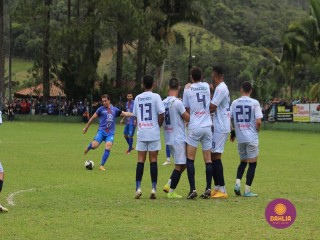 
<a style='margin-left: 5px;' class='btn btn-xs btn-social btn-facebook' href='https://www.facebook.com/sharer/sharer.php?u=https://www.boladovale.com.br/imgs/800-800-90/conteudo/fotos/1645/img9375.jpg' rel='popup' data-width='500' data-height='400'><i class='fa fa-facebook'></i>Compartilhar <span class='hidden-xs'>no Facebook</span>
</a> 
<a class='btn btn-default btn-xs' target='_blank' href='imgs/800-800-90/conteudo/fotos/1645/img9375.jpg'>
<span class='glyphicon glyphicon-cloud-download'></span> Salvar
</a> 
<span></span>