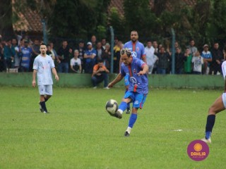 
<a style='margin-left: 5px;' class='btn btn-xs btn-social btn-facebook' href='https://www.facebook.com/sharer/sharer.php?u=https://www.boladovale.com.br/imgs/800-800-90/conteudo/fotos/1645/img9386.jpg' rel='popup' data-width='500' data-height='400'><i class='fa fa-facebook'></i>Compartilhar <span class='hidden-xs'>no Facebook</span>
</a> 
<a class='btn btn-default btn-xs' target='_blank' href='imgs/800-800-90/conteudo/fotos/1645/img9386.jpg'>
<span class='glyphicon glyphicon-cloud-download'></span> Salvar
</a> 
<span></span>