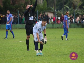 
<a style='margin-left: 5px;' class='btn btn-xs btn-social btn-facebook' href='https://www.facebook.com/sharer/sharer.php?u=https://www.boladovale.com.br/imgs/800-800-90/conteudo/fotos/1645/img9388.jpg' rel='popup' data-width='500' data-height='400'><i class='fa fa-facebook'></i>Compartilhar <span class='hidden-xs'>no Facebook</span>
</a> 
<a class='btn btn-default btn-xs' target='_blank' href='imgs/800-800-90/conteudo/fotos/1645/img9388.jpg'>
<span class='glyphicon glyphicon-cloud-download'></span> Salvar
</a> 
<span></span>