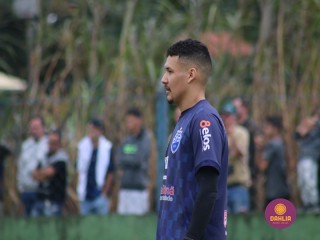 
<a style='margin-left: 5px;' class='btn btn-xs btn-social btn-facebook' href='https://www.facebook.com/sharer/sharer.php?u=https://www.boladovale.com.br/imgs/800-800-90/conteudo/fotos/1645/img9392.jpg' rel='popup' data-width='500' data-height='400'><i class='fa fa-facebook'></i>Compartilhar <span class='hidden-xs'>no Facebook</span>
</a> 
<a class='btn btn-default btn-xs' target='_blank' href='imgs/800-800-90/conteudo/fotos/1645/img9392.jpg'>
<span class='glyphicon glyphicon-cloud-download'></span> Salvar
</a> 
<span></span>