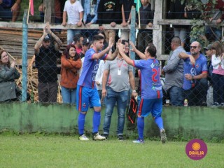 
<a style='margin-left: 5px;' class='btn btn-xs btn-social btn-facebook' href='https://www.facebook.com/sharer/sharer.php?u=https://www.boladovale.com.br/imgs/800-800-90/conteudo/fotos/1645/img9415-41.jpg' rel='popup' data-width='500' data-height='400'><i class='fa fa-facebook'></i>Compartilhar <span class='hidden-xs'>no Facebook</span>
</a> 
<a class='btn btn-default btn-xs' target='_blank' href='imgs/800-800-90/conteudo/fotos/1645/img9415-41.jpg'>
<span class='glyphicon glyphicon-cloud-download'></span> Salvar
</a> 
<span></span>