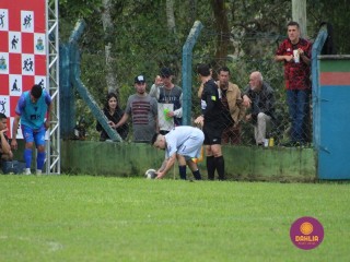 
<a style='margin-left: 5px;' class='btn btn-xs btn-social btn-facebook' href='https://www.facebook.com/sharer/sharer.php?u=https://www.boladovale.com.br/imgs/800-800-90/conteudo/fotos/1645/img9415-52.jpg' rel='popup' data-width='500' data-height='400'><i class='fa fa-facebook'></i>Compartilhar <span class='hidden-xs'>no Facebook</span>
</a> 
<a class='btn btn-default btn-xs' target='_blank' href='imgs/800-800-90/conteudo/fotos/1645/img9415-52.jpg'>
<span class='glyphicon glyphicon-cloud-download'></span> Salvar
</a> 
<span></span>