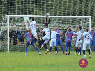 
<a style='margin-left: 5px;' class='btn btn-xs btn-social btn-facebook' href='https://www.facebook.com/sharer/sharer.php?u=https://www.boladovale.com.br/imgs/800-800-90/conteudo/fotos/1645/img9415-55.jpg' rel='popup' data-width='500' data-height='400'><i class='fa fa-facebook'></i>Compartilhar <span class='hidden-xs'>no Facebook</span>
</a> 
<a class='btn btn-default btn-xs' target='_blank' href='imgs/800-800-90/conteudo/fotos/1645/img9415-55.jpg'>
<span class='glyphicon glyphicon-cloud-download'></span> Salvar
</a> 
<span></span>