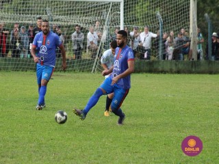 
<a style='margin-left: 5px;' class='btn btn-xs btn-social btn-facebook' href='https://www.facebook.com/sharer/sharer.php?u=https://www.boladovale.com.br/imgs/800-800-90/conteudo/fotos/1645/img9415-61.jpg' rel='popup' data-width='500' data-height='400'><i class='fa fa-facebook'></i>Compartilhar <span class='hidden-xs'>no Facebook</span>
</a> 
<a class='btn btn-default btn-xs' target='_blank' href='imgs/800-800-90/conteudo/fotos/1645/img9415-61.jpg'>
<span class='glyphicon glyphicon-cloud-download'></span> Salvar
</a> 
<span></span>