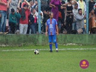 
<a style='margin-left: 5px;' class='btn btn-xs btn-social btn-facebook' href='https://www.facebook.com/sharer/sharer.php?u=https://www.boladovale.com.br/imgs/800-800-90/conteudo/fotos/1645/img9415-77.jpg' rel='popup' data-width='500' data-height='400'><i class='fa fa-facebook'></i>Compartilhar <span class='hidden-xs'>no Facebook</span>
</a> 
<a class='btn btn-default btn-xs' target='_blank' href='imgs/800-800-90/conteudo/fotos/1645/img9415-77.jpg'>
<span class='glyphicon glyphicon-cloud-download'></span> Salvar
</a> 
<span></span>