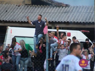 
<a style='margin-left: 5px;' class='btn btn-xs btn-social btn-facebook' href='https://www.facebook.com/sharer/sharer.php?u=https://www.boladovale.com.br/imgs/800-800-90/conteudo/fotos/1645/img9415-95.jpg' rel='popup' data-width='500' data-height='400'><i class='fa fa-facebook'></i>Compartilhar <span class='hidden-xs'>no Facebook</span>
</a> 
<a class='btn btn-default btn-xs' target='_blank' href='imgs/800-800-90/conteudo/fotos/1645/img9415-95.jpg'>
<span class='glyphicon glyphicon-cloud-download'></span> Salvar
</a> 
<span></span>