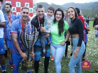 
<a style='margin-left: 5px;' class='btn btn-xs btn-social btn-facebook' href='https://www.facebook.com/sharer/sharer.php?u=https://www.boladovale.com.br/imgs/800-800-90/conteudo/fotos/1646/img9655.jpg' rel='popup' data-width='500' data-height='400'><i class='fa fa-facebook'></i>Compartilhar <span class='hidden-xs'>no Facebook</span>
</a> 
<a class='btn btn-default btn-xs' target='_blank' href='imgs/800-800-90/conteudo/fotos/1646/img9655.jpg'>
<span class='glyphicon glyphicon-cloud-download'></span> Salvar
</a> 
<span></span>
