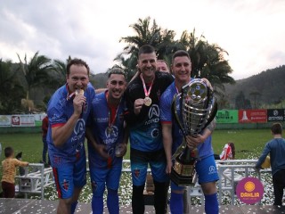 
<a style='margin-left: 5px;' class='btn btn-xs btn-social btn-facebook' href='https://www.facebook.com/sharer/sharer.php?u=https://www.boladovale.com.br/imgs/800-800-90/conteudo/fotos/1646/img9838.jpg' rel='popup' data-width='500' data-height='400'><i class='fa fa-facebook'></i>Compartilhar <span class='hidden-xs'>no Facebook</span>
</a> 
<a class='btn btn-default btn-xs' target='_blank' href='imgs/800-800-90/conteudo/fotos/1646/img9838.jpg'>
<span class='glyphicon glyphicon-cloud-download'></span> Salvar
</a> 
<span></span>