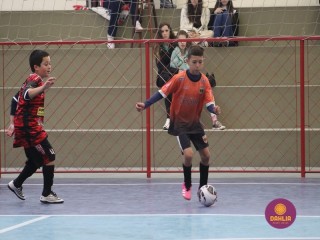 
<a style='margin-left: 5px;' class='btn btn-xs btn-social btn-facebook' href='https://www.facebook.com/sharer/sharer.php?u=https://www.boladovale.com.br/imgs/800-800-90/conteudo/fotos/1647/img0001-33.jpg' rel='popup' data-width='500' data-height='400'><i class='fa fa-facebook'></i>Compartilhar <span class='hidden-xs'>no Facebook</span>
</a> 
<a class='btn btn-default btn-xs' target='_blank' href='imgs/800-800-90/conteudo/fotos/1647/img0001-33.jpg'>
<span class='glyphicon glyphicon-cloud-download'></span> Salvar
</a> 
<span></span>
