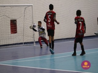 
<a style='margin-left: 5px;' class='btn btn-xs btn-social btn-facebook' href='https://www.facebook.com/sharer/sharer.php?u=https://www.boladovale.com.br/imgs/800-800-90/conteudo/fotos/1647/img0001-34.jpg' rel='popup' data-width='500' data-height='400'><i class='fa fa-facebook'></i>Compartilhar <span class='hidden-xs'>no Facebook</span>
</a> 
<a class='btn btn-default btn-xs' target='_blank' href='imgs/800-800-90/conteudo/fotos/1647/img0001-34.jpg'>
<span class='glyphicon glyphicon-cloud-download'></span> Salvar
</a> 
<span></span>