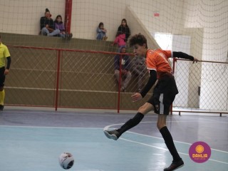 
<a style='margin-left: 5px;' class='btn btn-xs btn-social btn-facebook' href='https://www.facebook.com/sharer/sharer.php?u=https://www.boladovale.com.br/imgs/800-800-90/conteudo/fotos/1647/img0001-45.jpg' rel='popup' data-width='500' data-height='400'><i class='fa fa-facebook'></i>Compartilhar <span class='hidden-xs'>no Facebook</span>
</a> 
<a class='btn btn-default btn-xs' target='_blank' href='imgs/800-800-90/conteudo/fotos/1647/img0001-45.jpg'>
<span class='glyphicon glyphicon-cloud-download'></span> Salvar
</a> 
<span></span>
