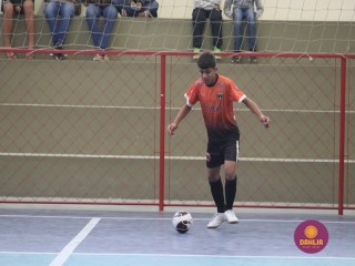 
<a style='margin-left: 5px;' class='btn btn-xs btn-social btn-facebook' href='https://www.facebook.com/sharer/sharer.php?u=https://www.boladovale.com.br/imgs/800-800-90/conteudo/fotos/1647/img0001-56.jpg' rel='popup' data-width='500' data-height='400'><i class='fa fa-facebook'></i>Compartilhar <span class='hidden-xs'>no Facebook</span>
</a> 
<a class='btn btn-default btn-xs' target='_blank' href='imgs/800-800-90/conteudo/fotos/1647/img0001-56.jpg'>
<span class='glyphicon glyphicon-cloud-download'></span> Salvar
</a> 
<span></span>