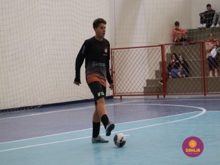 
<a style='margin-left: 5px;' class='btn btn-xs btn-social btn-facebook' href='https://www.facebook.com/sharer/sharer.php?u=https://www.boladovale.com.br/imgs/800-800-90/conteudo/fotos/1647/img0080.jpg' rel='popup' data-width='500' data-height='400'><i class='fa fa-facebook'></i>Compartilhar <span class='hidden-xs'>no Facebook</span>
</a> 
<a class='btn btn-default btn-xs' target='_blank' href='imgs/800-800-90/conteudo/fotos/1647/img0080.jpg'>
<span class='glyphicon glyphicon-cloud-download'></span> Salvar
</a> 
<span></span>