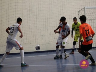 
<a style='margin-left: 5px;' class='btn btn-xs btn-social btn-facebook' href='https://www.facebook.com/sharer/sharer.php?u=https://www.boladovale.com.br/imgs/800-800-90/conteudo/fotos/1647/img0162.jpg' rel='popup' data-width='500' data-height='400'><i class='fa fa-facebook'></i>Compartilhar <span class='hidden-xs'>no Facebook</span>
</a> 
<a class='btn btn-default btn-xs' target='_blank' href='imgs/800-800-90/conteudo/fotos/1647/img0162.jpg'>
<span class='glyphicon glyphicon-cloud-download'></span> Salvar
</a> 
<span></span>