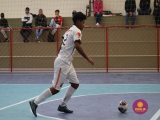 
<a style='margin-left: 5px;' class='btn btn-xs btn-social btn-facebook' href='https://www.facebook.com/sharer/sharer.php?u=https://www.boladovale.com.br/imgs/800-800-90/conteudo/fotos/1647/img0179.jpg' rel='popup' data-width='500' data-height='400'><i class='fa fa-facebook'></i>Compartilhar <span class='hidden-xs'>no Facebook</span>
</a> 
<a class='btn btn-default btn-xs' target='_blank' href='imgs/800-800-90/conteudo/fotos/1647/img0179.jpg'>
<span class='glyphicon glyphicon-cloud-download'></span> Salvar
</a> 
<span></span>