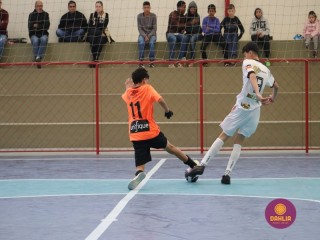 
<a style='margin-left: 5px;' class='btn btn-xs btn-social btn-facebook' href='https://www.facebook.com/sharer/sharer.php?u=https://www.boladovale.com.br/imgs/800-800-90/conteudo/fotos/1647/img0203.jpg' rel='popup' data-width='500' data-height='400'><i class='fa fa-facebook'></i>Compartilhar <span class='hidden-xs'>no Facebook</span>
</a> 
<a class='btn btn-default btn-xs' target='_blank' href='imgs/800-800-90/conteudo/fotos/1647/img0203.jpg'>
<span class='glyphicon glyphicon-cloud-download'></span> Salvar
</a> 
<span></span>