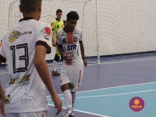 
<a style='margin-left: 5px;' class='btn btn-xs btn-social btn-facebook' href='https://www.facebook.com/sharer/sharer.php?u=https://www.boladovale.com.br/imgs/800-800-90/conteudo/fotos/1651/img0351.jpg' rel='popup' data-width='500' data-height='400'><i class='fa fa-facebook'></i>Compartilhar <span class='hidden-xs'>no Facebook</span>
</a> 
<a class='btn btn-default btn-xs' target='_blank' href='imgs/800-800-90/conteudo/fotos/1651/img0351.jpg'>
<span class='glyphicon glyphicon-cloud-download'></span> Salvar
</a> 
<span></span>