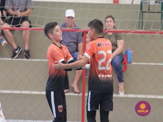 
<a style='margin-left: 5px;' class='btn btn-xs btn-social btn-facebook' href='https://www.facebook.com/sharer/sharer.php?u=https://www.boladovale.com.br/imgs/800-800-90/conteudo/fotos/1651/img0407.jpg' rel='popup' data-width='500' data-height='400'><i class='fa fa-facebook'></i>Compartilhar <span class='hidden-xs'>no Facebook</span>
</a> 
<a class='btn btn-default btn-xs' target='_blank' href='imgs/800-800-90/conteudo/fotos/1651/img0407.jpg'>
<span class='glyphicon glyphicon-cloud-download'></span> Salvar
</a> 
<span></span>